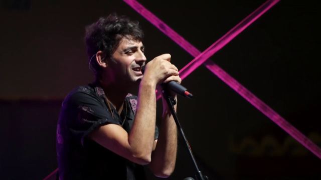 Cruzando la frontera, en directo, Malsujeto · Tomate Rock